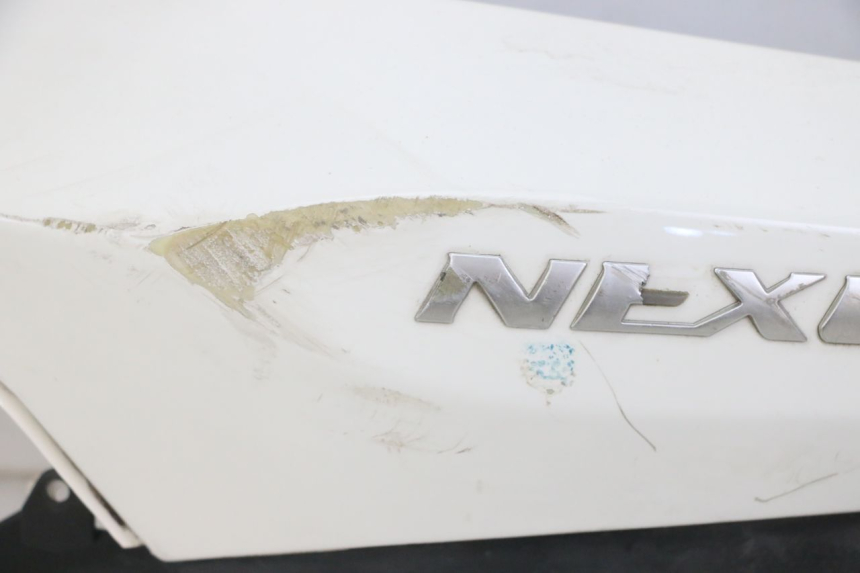 photo de FLANC ARRIERE GAUCHE GILERA NEXUS 125 (2009 - 2013) - Inspection visuelle