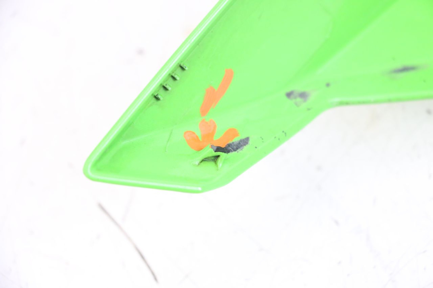 photo de FLANC ARRIERE GAUCHE KAWASAKI NINJA 400 (2018 - 2023) - Zoom état d’usage