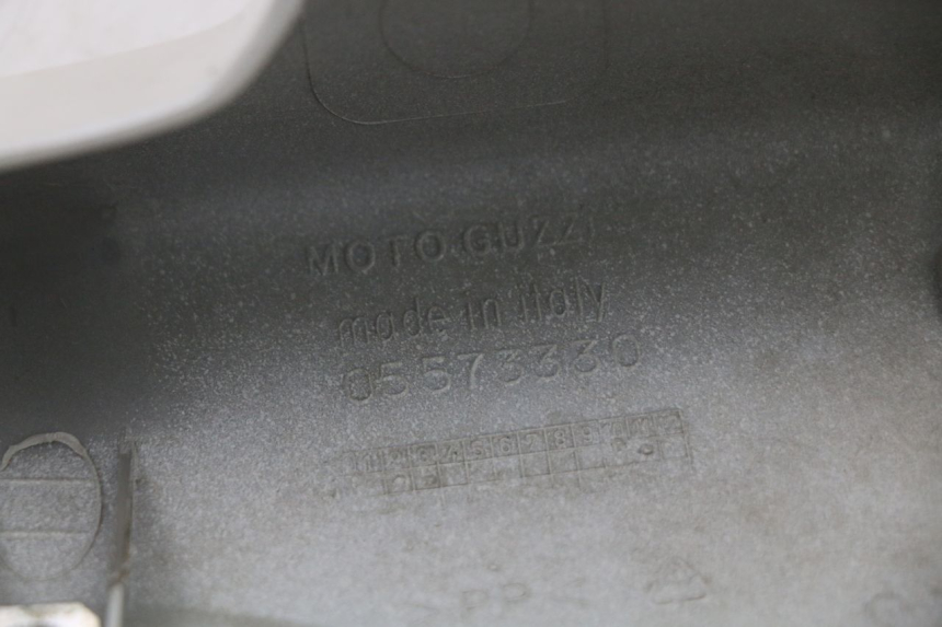 photo de FLANC ARRIERE GAUCHE MOTO GUZZI NORGE 8V GT 1200 (2011 - 2016) - Pièce contrôlée