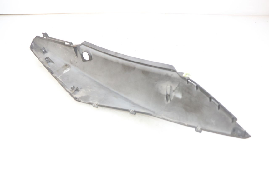 photo de FLANC ARRIERE GAUCHE SYM ORBIT III 3 4T 50 (2021 - 2025) - Zoom état d’usage