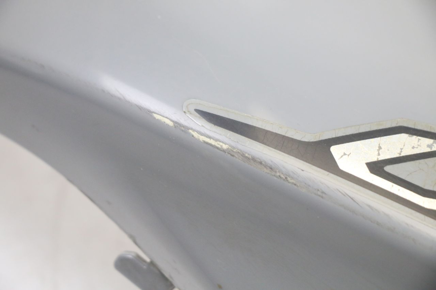 photo de FLANC ARRIERE GAUCHE SYM ORBIT III 3 4T 50 (2021 - 2025) - Gros plan technique