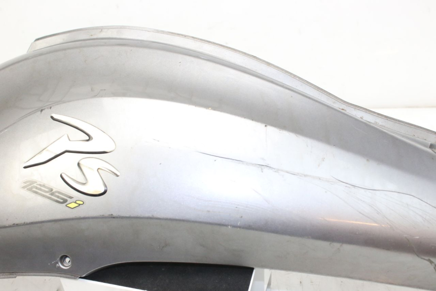 photo de FLANC ARRIERE GAUCHE HONDA PES PS I 125 (2006 - 2012) - Gros plan technique