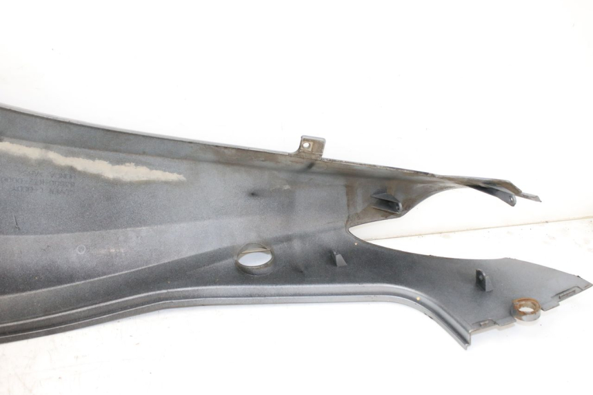 photo de FLANC ARRIERE GAUCHE HONDA PES PS I 125 (2006 - 2012) - Points de fixation