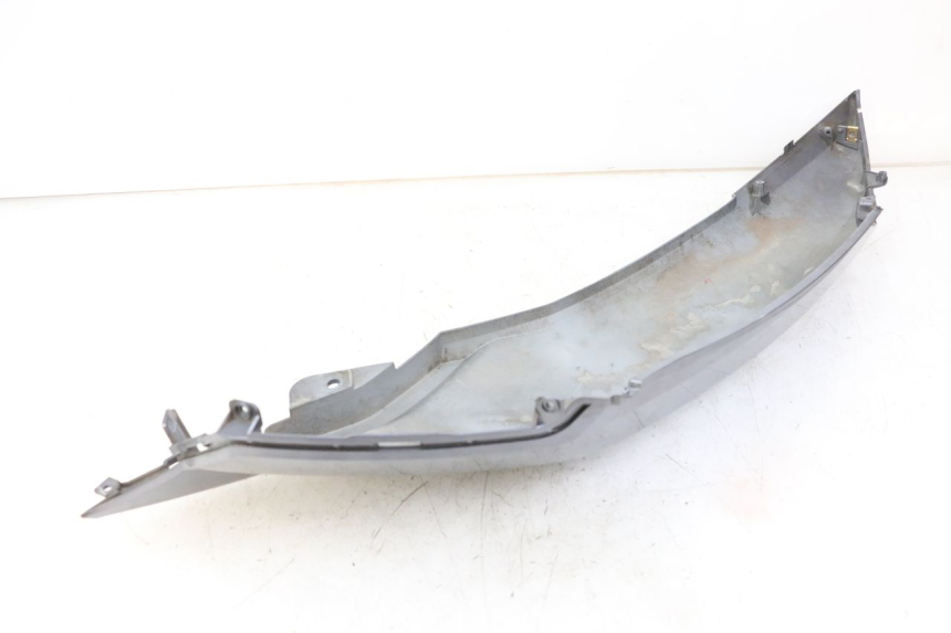 photo de FLANC ARRIERE GAUCHE PEUGEOT BELVILLE 125 (2017 - 2021) - Zoom état d’usage