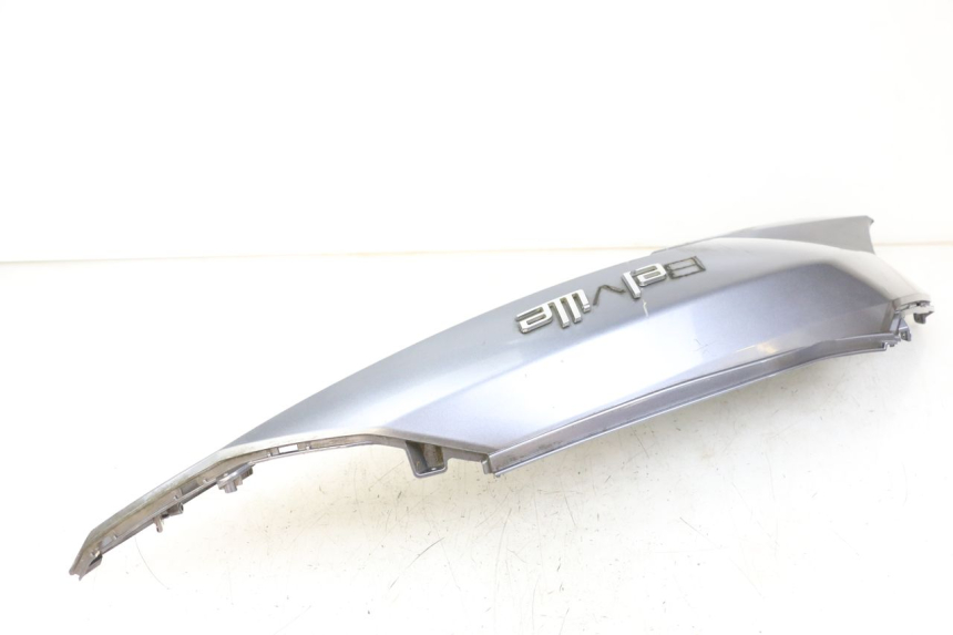 photo de FLANC ARRIERE GAUCHE PEUGEOT BELVILLE 125 (2017 - 2021) - Points de fixation