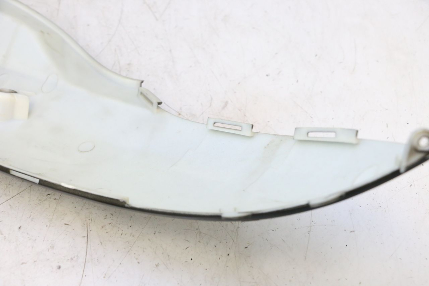 photo de FLANC ARRIERE GAUCHE TNT MOTOR ROMA 12' 2T 50 (2007 - 2018) - Points de fixation