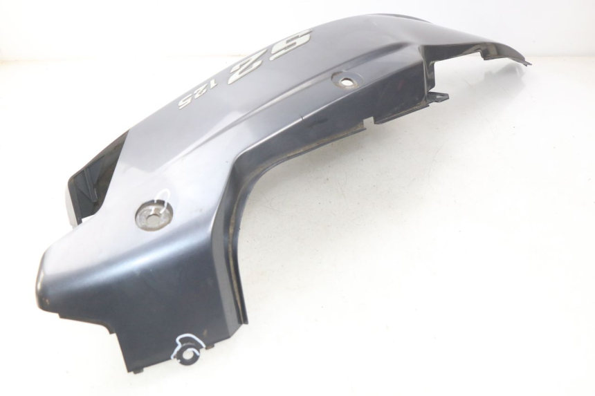 photo de FLANC ARRIERE GAUCHE DAELIM S2 125 (2006 - 2007) - Détails caractéristiques