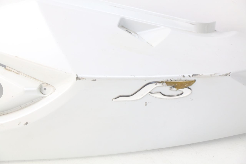 photo de FLANC ARRIERE GAUCHE DAELIM S3 125 (2010 - 2017) - Vue rapprochée