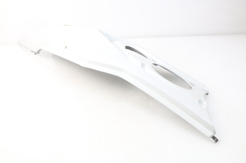 photo de FLANC ARRIERE GAUCHE DAELIM S3 125 (2010 - 2017) - Pièce contrôlée