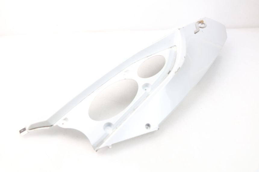 photo de FLANC ARRIERE GAUCHE DAELIM S3 125 (2010 - 2017) - Marquages et références