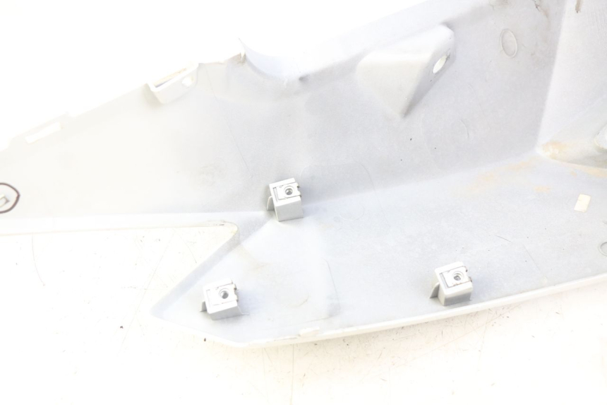 photo de FLANC ARRIERE GAUCHE DAELIM S3 125 (2010 - 2017) - Vue d’ensemble