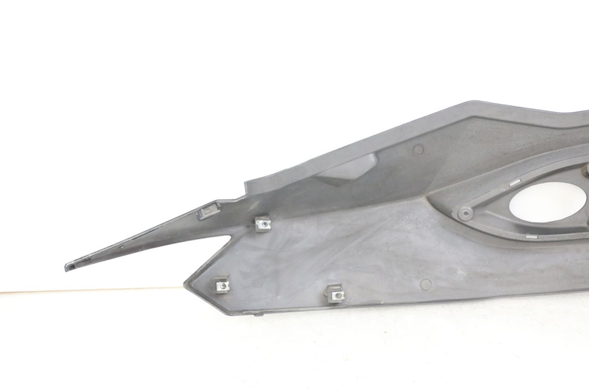 photo de FLANC ARRIERE GAUCHE DAELIM S3 125 (2010 - 2017) - Vue d’ensemble