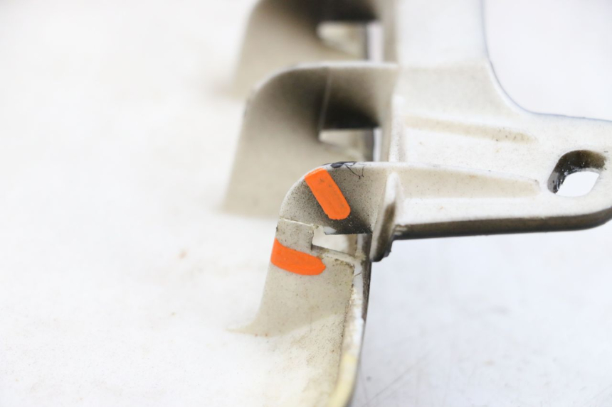 photo de FLANC ARRIERE GAUCHE JM MOTORS SANTANA 50 (2014 - 2023) - Gros plan technique