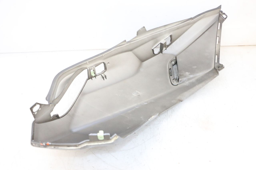 photo de FLANC ARRIERE GAUCHE PEUGEOT SATELIS 125 (2013 - 2018) - Vue d’ensemble