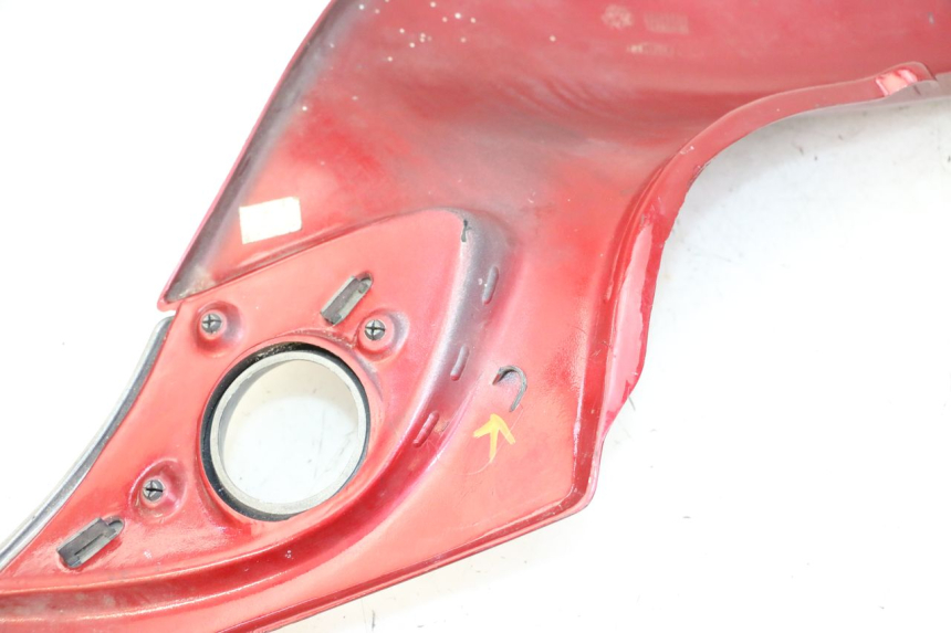 photo de FLANC ARRIERE GAUCHE TRIUMPH SPRINT 900 (1995 - 1998) - Détail de la pièce