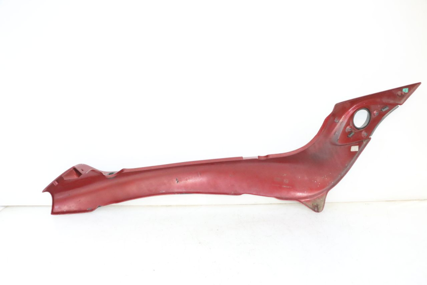 photo de FLANC ARRIERE GAUCHE TRIUMPH SPRINT 900 (1995 - 1998) - Détails caractéristiques