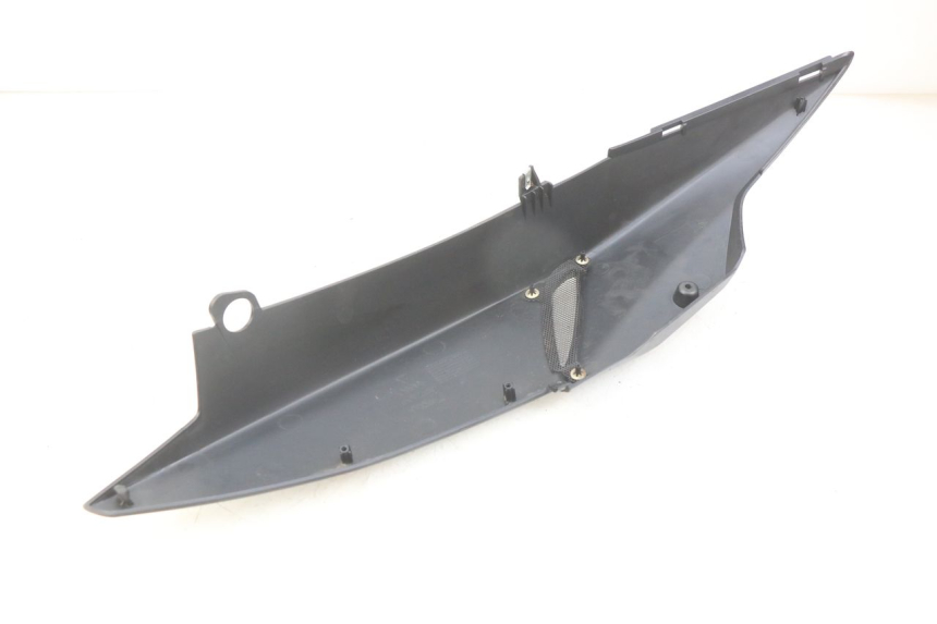 photo de FLANC ARRIERE GAUCHE APRILIA SR 2T 50 (2012 - 2017) - Autre angle de vue