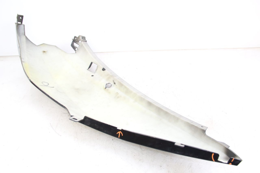 photo de FLANC ARRIERE GAUCHE RAZZO STEED 125 (2012 - 2018) - Détail de la pièce
