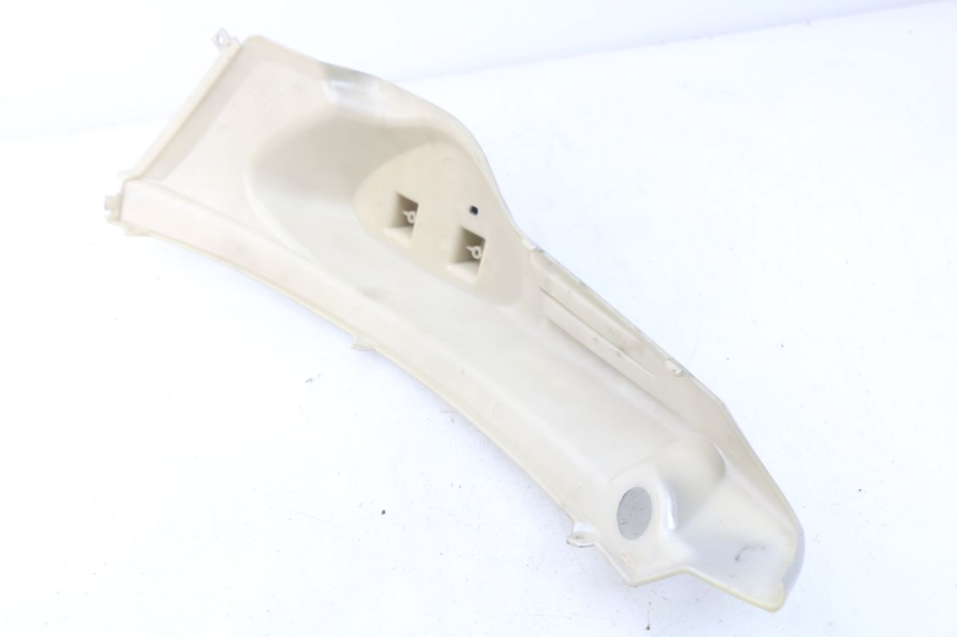 photo de FLANC ARRIERE GAUCHE MBK STUNT NAKED 50 (2004 - 2018) - Points de fixation