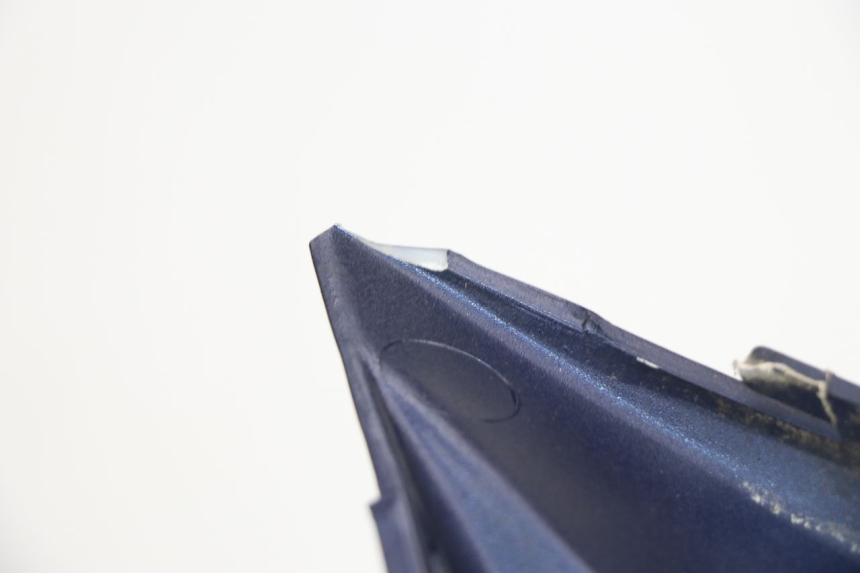 photo de FLANC ARRIERE GAUCHE PEUGEOT SUM UP 125 (2008 - 2013) - Détail de la pièce