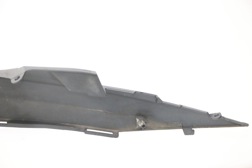 photo de FLANC ARRIERE GAUCHE SUZUKI BURGMAN 125 (2018 - 2021) - Vue d’ensemble