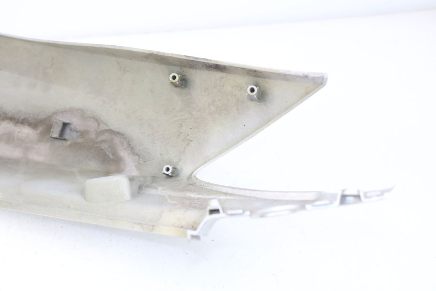 photo de FLANC ARRIERE GAUCHE SYM SYMPHONY 50 (2009 - 2015) - Détail de la pièce