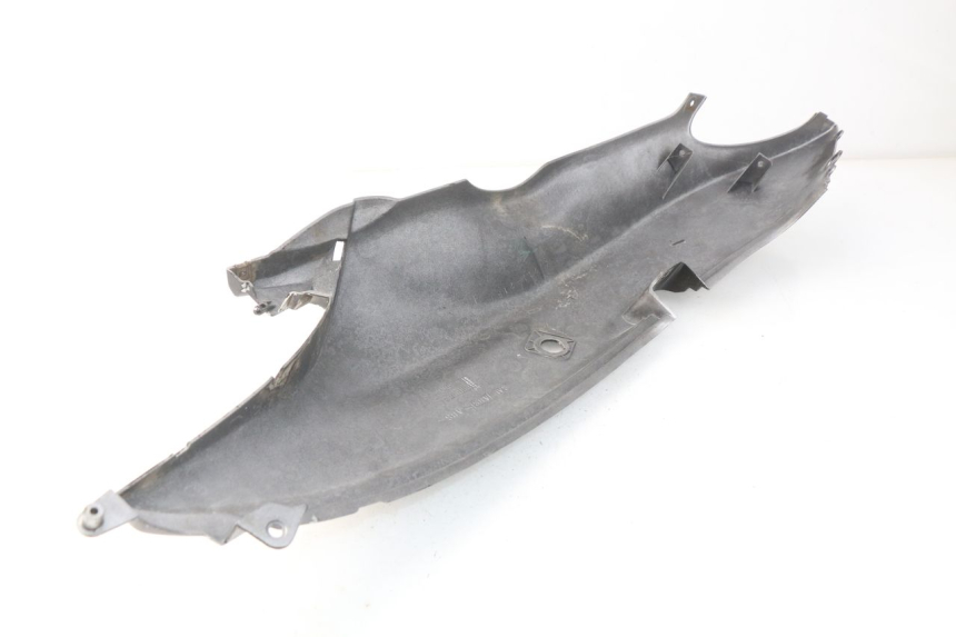 photo de FLANC ARRIERE GAUCHE SUZUKI UC EPICURO 125 (1999 - 2003) - Autre angle de vue