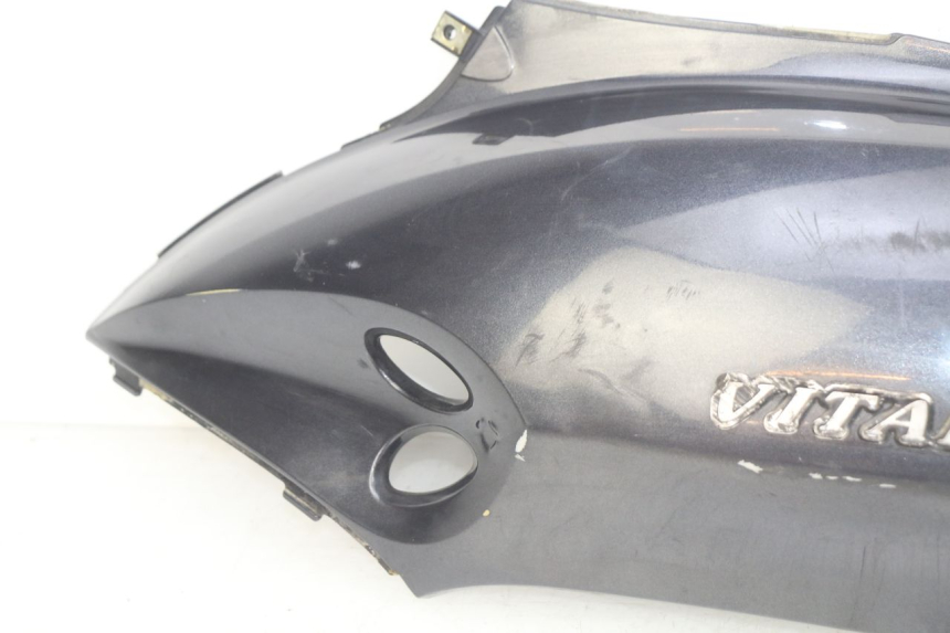 photo de FLANC ARRIERE GAUCHE KYMCO VITALITY 2T 50 (2004 - 2010) - Marquages et références