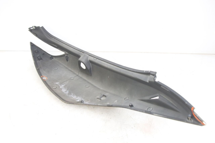 photo de FLANC ARRIERE GAUCHE KYMCO X-CITING XCITING 400 (2014 - 2018) - Zoom état d’usage