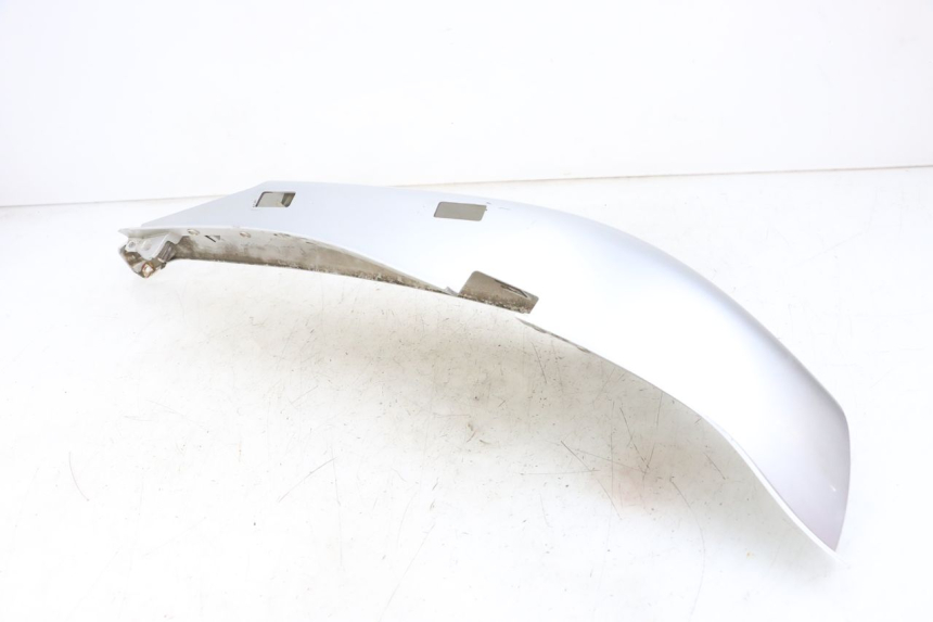 photo de FLANC ARRIERE GAUCHE YAMAHA XMAX X-MAX 125 (2006 - 2009) - Autre angle de vue