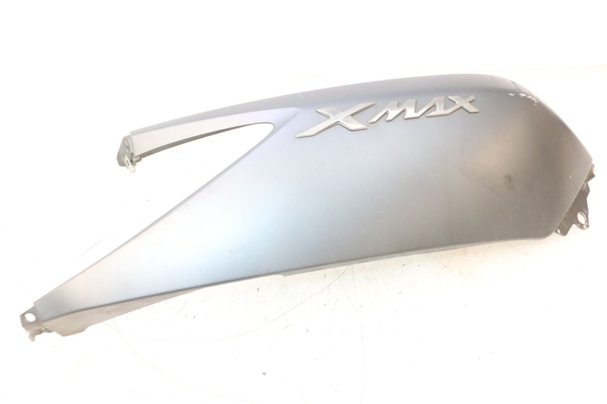 photo de FLANC ARRIERE GAUCHE YAMAHA X-MAX XMAX 125 (2010 - 2013) - Gros plan technique