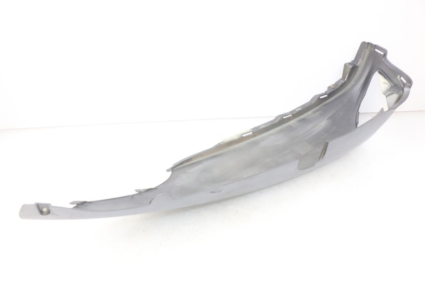 photo de FLANC ARRIERE GAUCHE PIAGGIO X9 EVOLUTION 125 (2003 - 2007) - Détail de la pièce