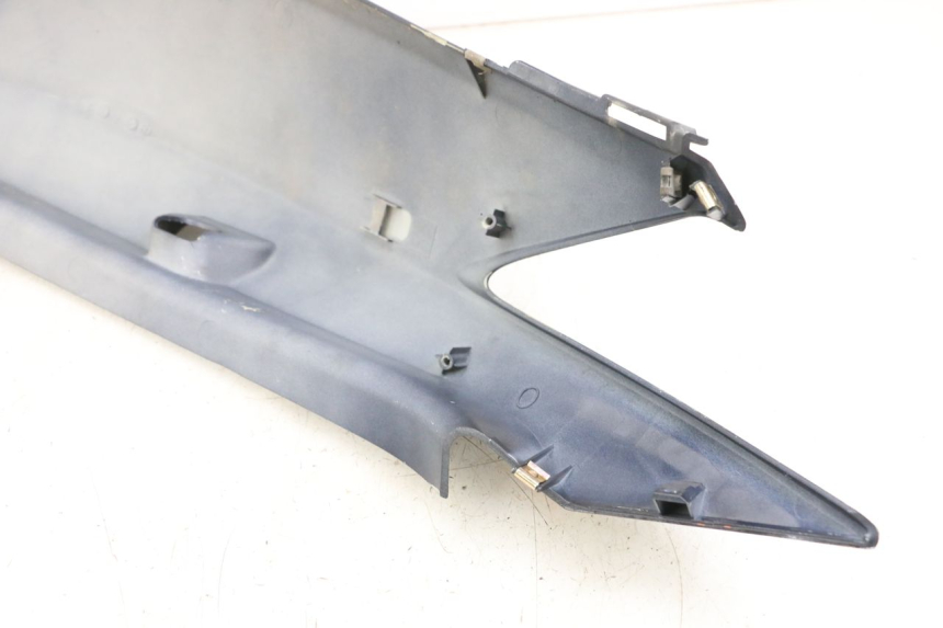 photo de Rear left side panel KYMCO XCITING 250 (2006 - 2009) - Autre angle de vue