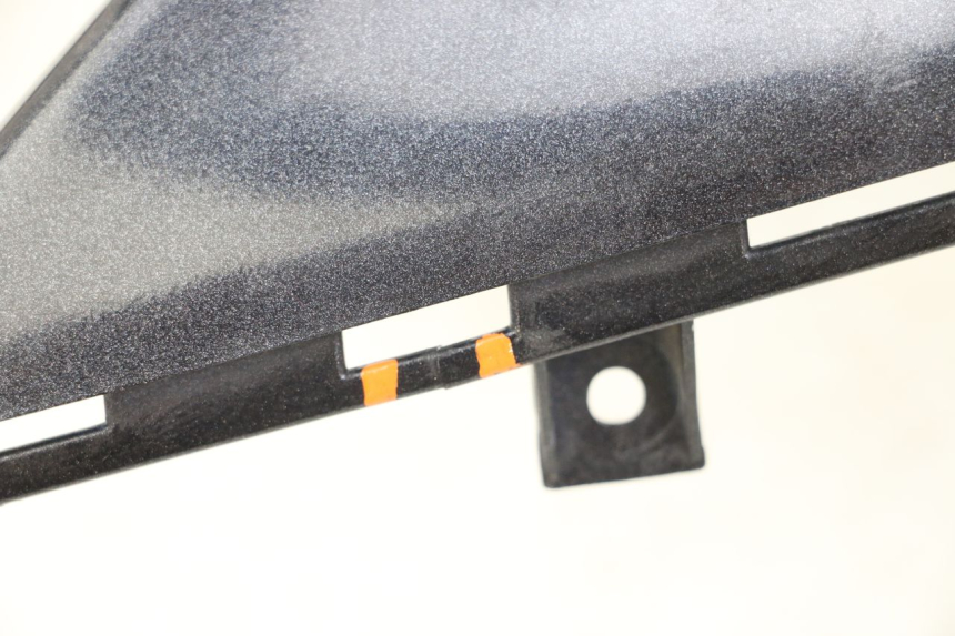 photo de Rear left side panel KYMCO XCITING 250 (2006 - 2009) - État de surface