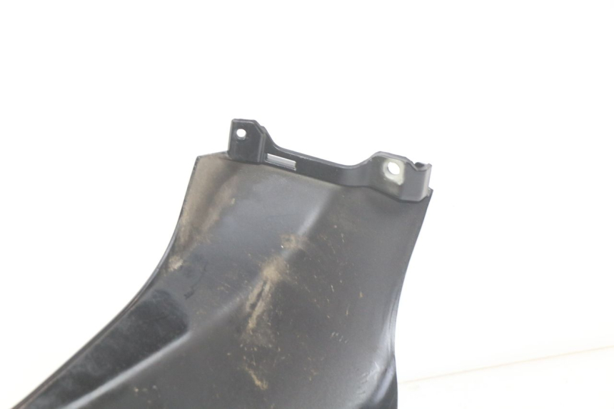 photo de FLANC ARRIERE GAUCHE PIAGGIO XEVO - X EVO 125 (2007 - 2017) - Zoom état d’usage