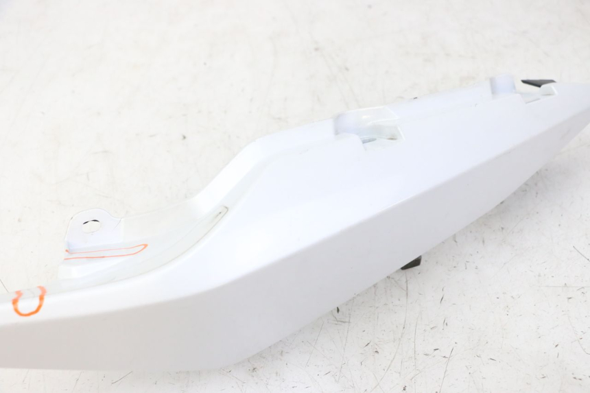 photo de FLANC ARRIERE GAUCHE YAMAHA XJ6 ABS 600 (2008 - 2016) - Zoom composants