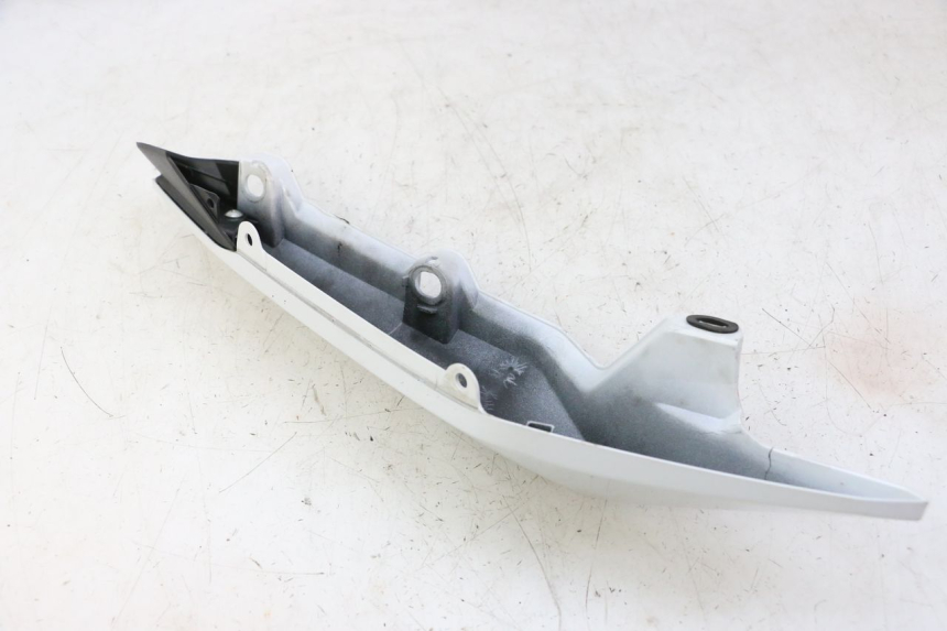 photo de FLANC ARRIERE GAUCHE YAMAHA XJ6 ABS 600 (2008 - 2016) - Vue d’ensemble