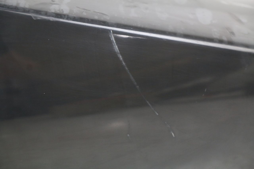 photo de FLANC ARRIERE GAUCHE YAMAHA XP T-MAX TMAX ABS 500 (2004 - 2007) - Détails caractéristiques