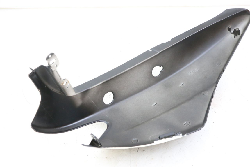 photo de FLANC ARRIERE GAUCHE YAMAHA NEO'S NEOS 2T EASY 50 (2013 - 2016) - Zoom état d’usage
