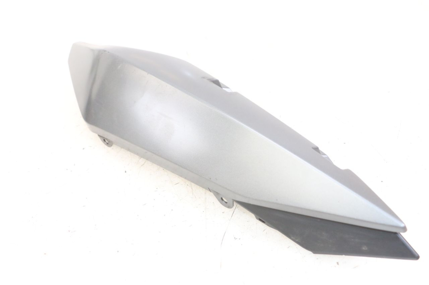 photo de FLANC ARRIERE GAUCHE YAMAHA XJ6 ABS 600 (2008 - 2016) - Autre angle de vue