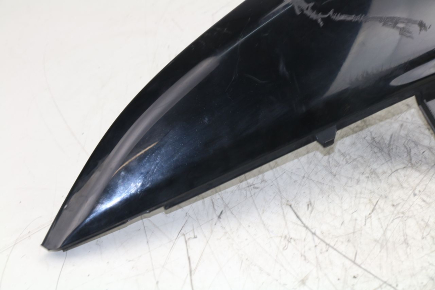 photo de FLANC ARRIERE GAUCHE YAMAHA YP MAJESTY ABS 400 (2007 - 2009) - Détails caractéristiques