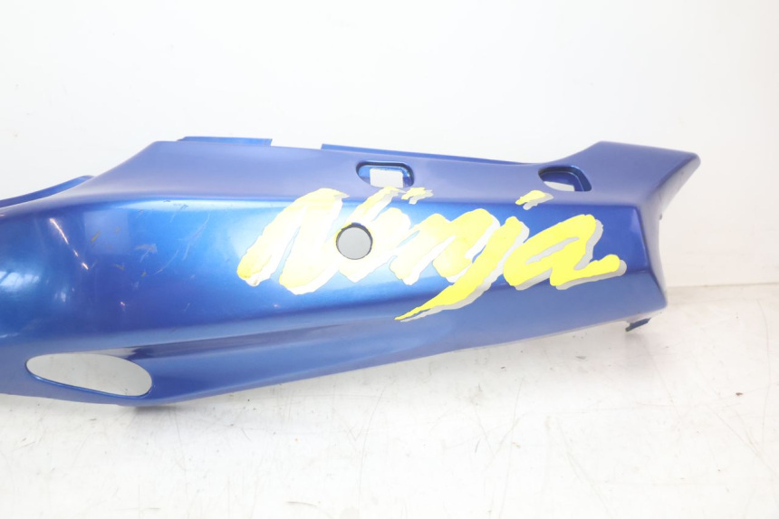 photo de FLANC ARRIERE GAUCHE KAWASAKI ZX-6R ZX6R 600 (1995 - 1997) - Zoom état d’usage