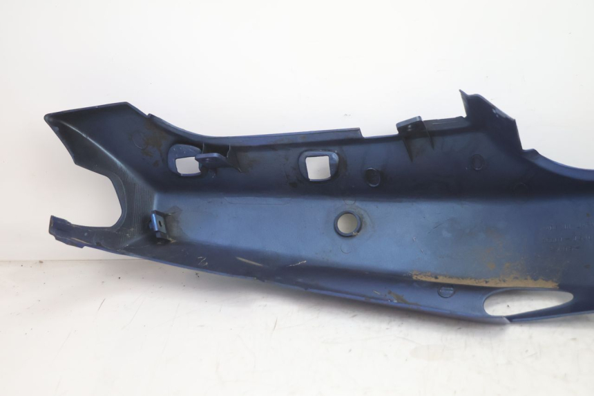 photo de FLANC ARRIERE GAUCHE KAWASAKI ZX-6R ZX6R 600 (1995 - 1997) - État de surface