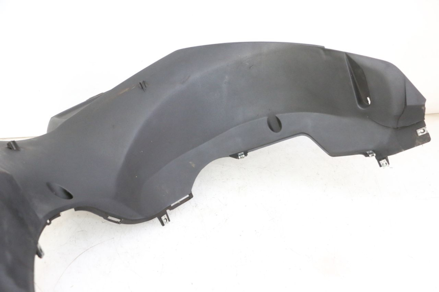 photo de FLANC LATERAL AVANT DROIT QUADRO 4 4D 350 (2015 - 2018) - Inspection visuelle