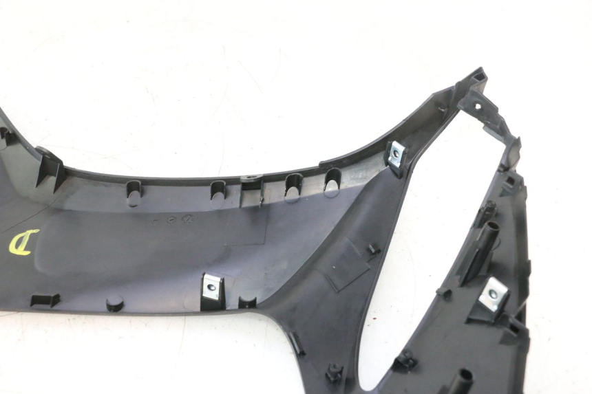 photo de FLANC LATERAL AVANT DROIT KYMCO AGILITY CITY 16P 125 (2015 - 2024) - État de surface