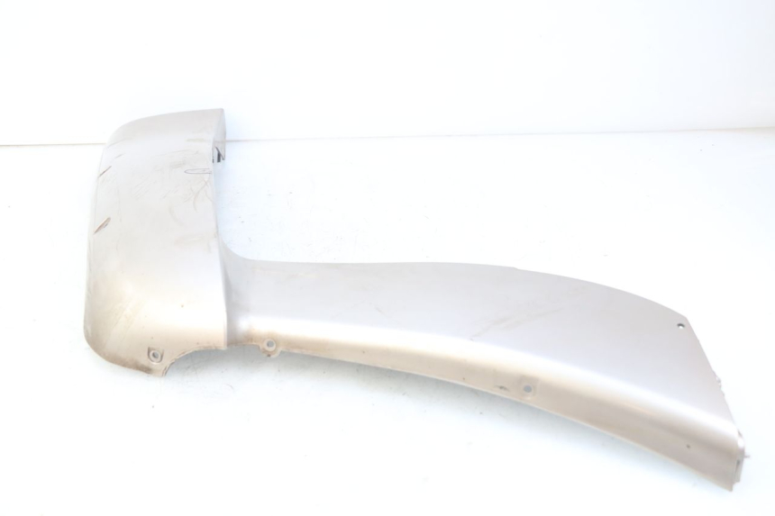 photo de FLANC LATERAL AVANT DROIT ECCITY ARTELEC 670 1 (2013 - 2017) - Détails caractéristiques