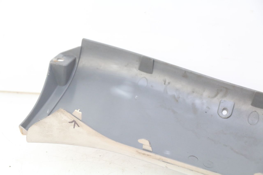 photo de FLANC LATERAL AVANT DROIT ECCITY ARTELEC 670 1 (2013 - 2017) - Gros plan technique