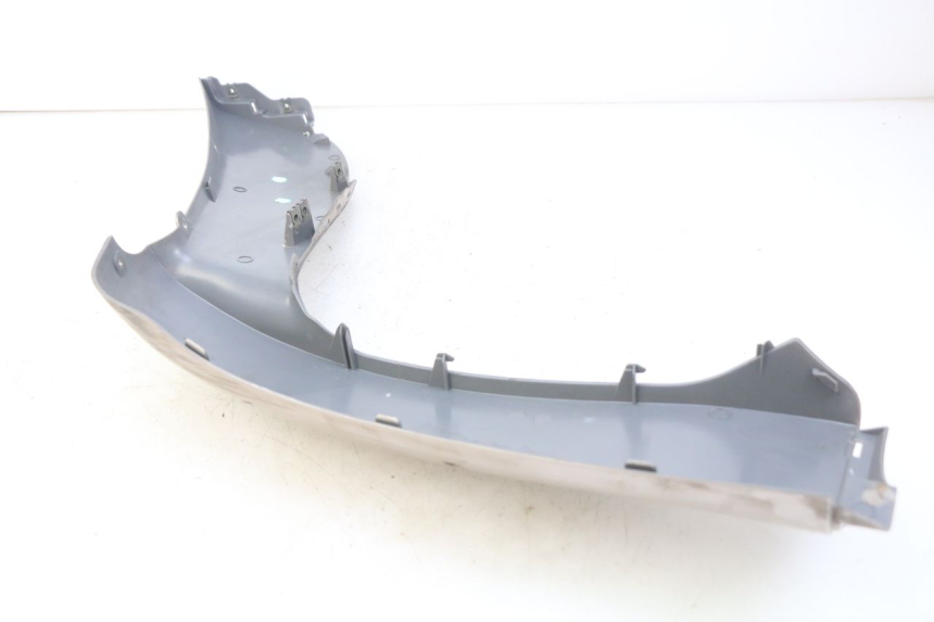 photo de FLANC LATERAL AVANT DROIT ECCITY ARTELEC 670 1 (2013 - 2017) - Points de fixation