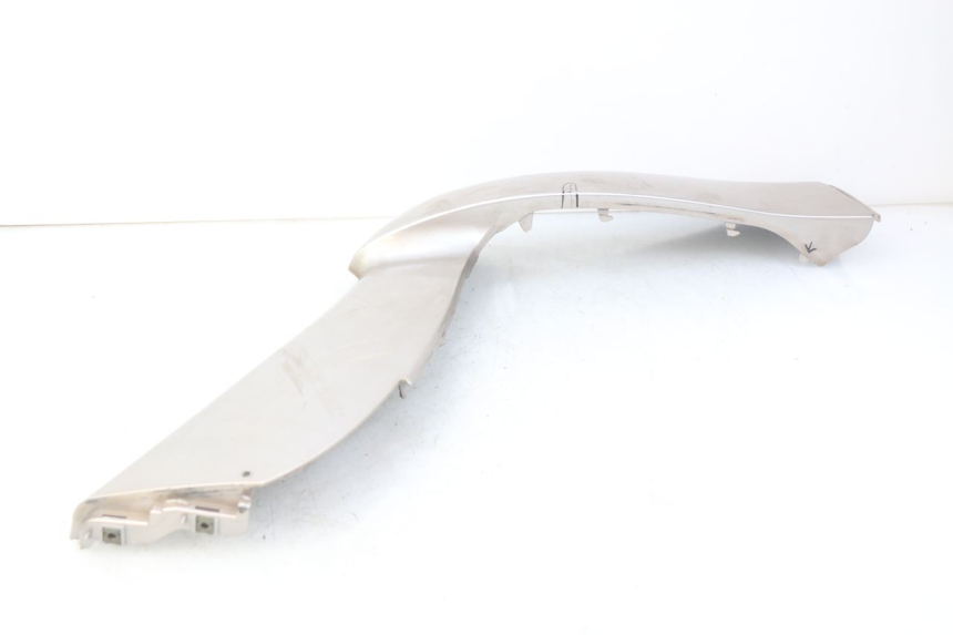 photo de FLANC LATERAL AVANT DROIT ECCITY ARTELEC 670 1 (2013 - 2017) - Marquages et références