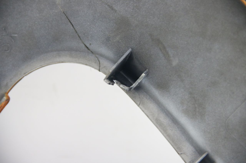 photo de FLANC LATERAL AVANT DROIT APRILIA ATLANTIC 500 (2002 - 2003) - Focus structure